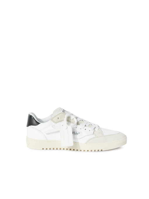 Off-White Shoes: Where Style Meets Comfort