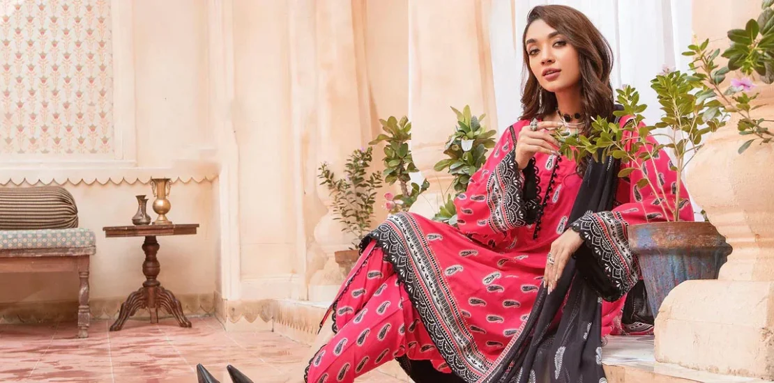 Why Pakistani Suits Are a Must-Have for Your Ethnic Collection