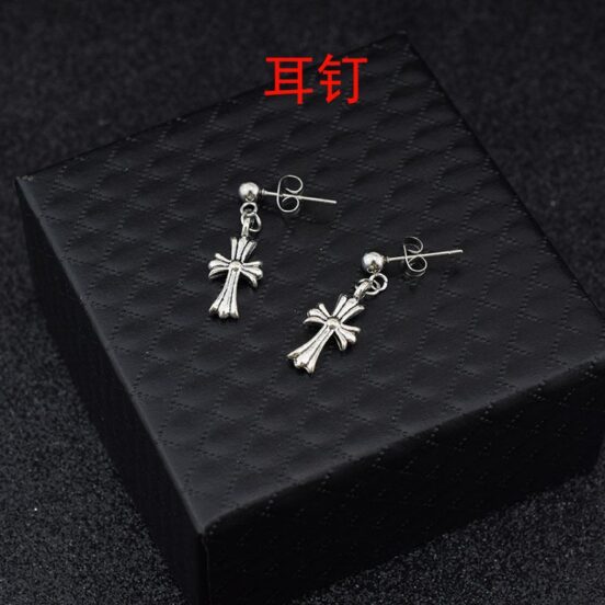 10 Ways to Accessorize with Chrome Hearts Earrings