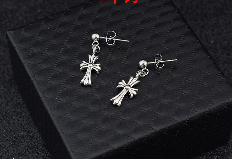 10 Ways to Accessorize with Chrome Hearts Earrings