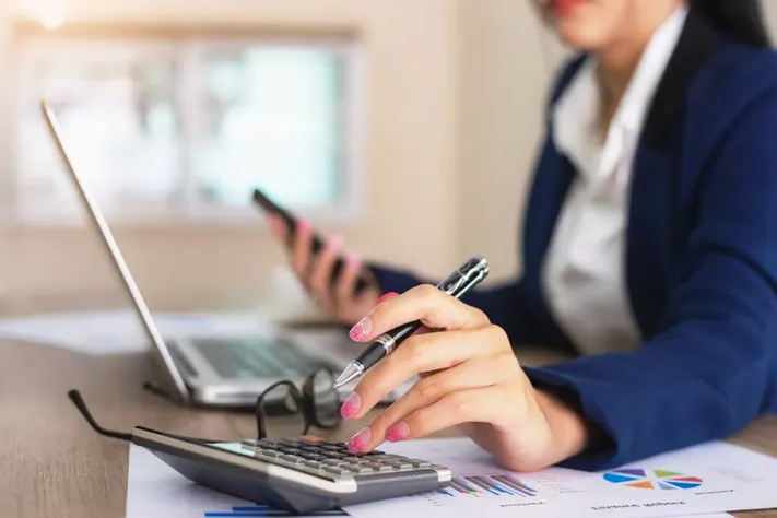 right Self-Employed Tax accountant in the uk