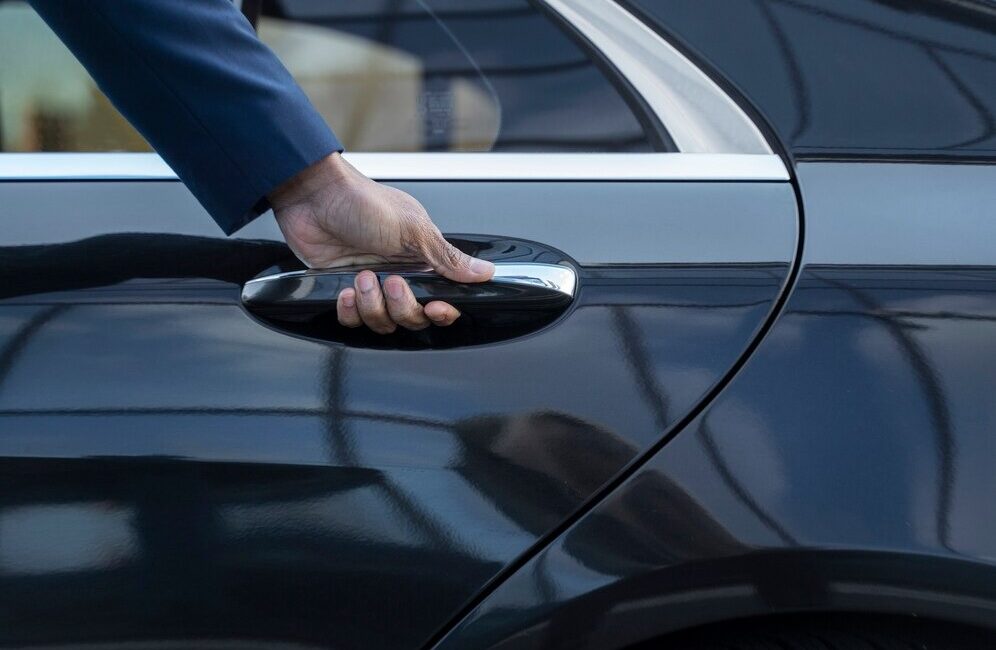 LuxCar