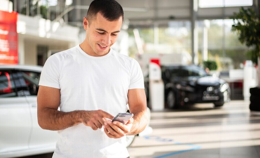 What Makes Mobile Detailing Ideal for Car Dealers