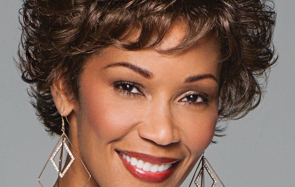 Human hair pixie wigs for women