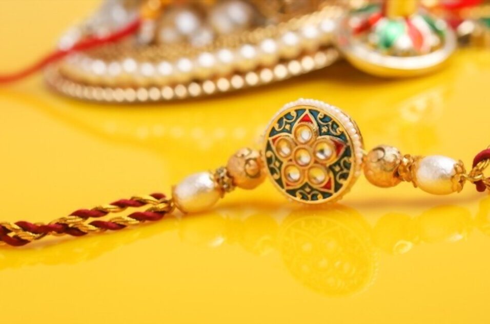 Send Rakhi To USA