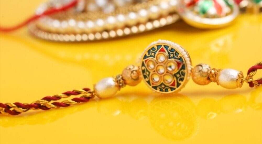 Send Rakhi to Canada