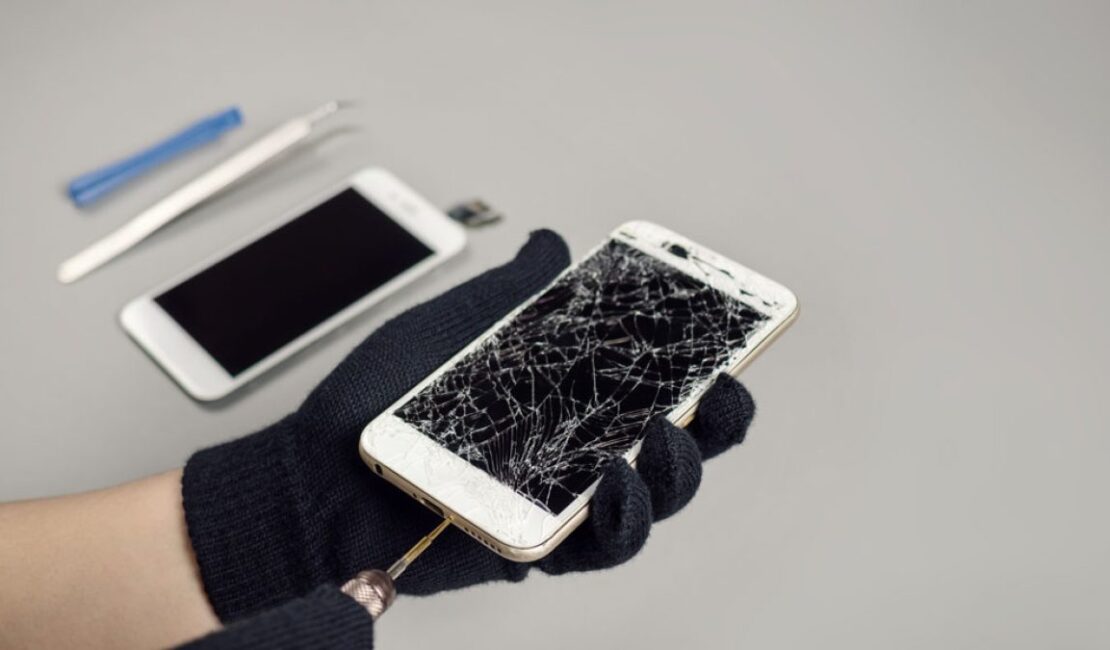 iPhone Screen Repair in Louisville