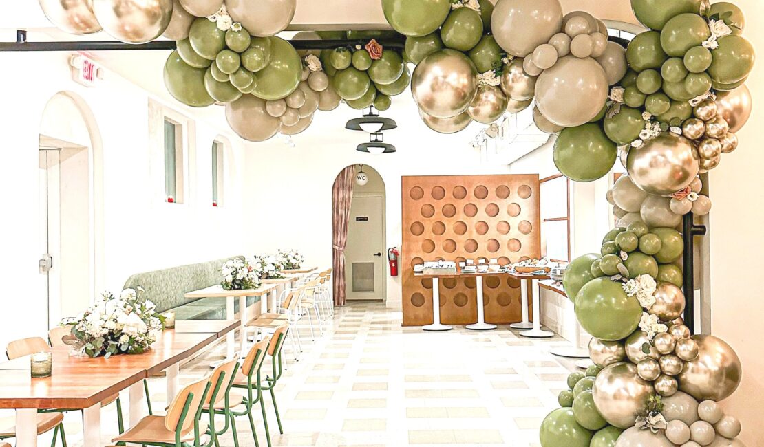 Balloon Garland