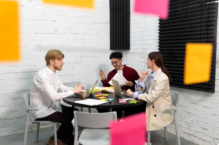Why Creative Entrepreneurs Need Strategic Plans Too
