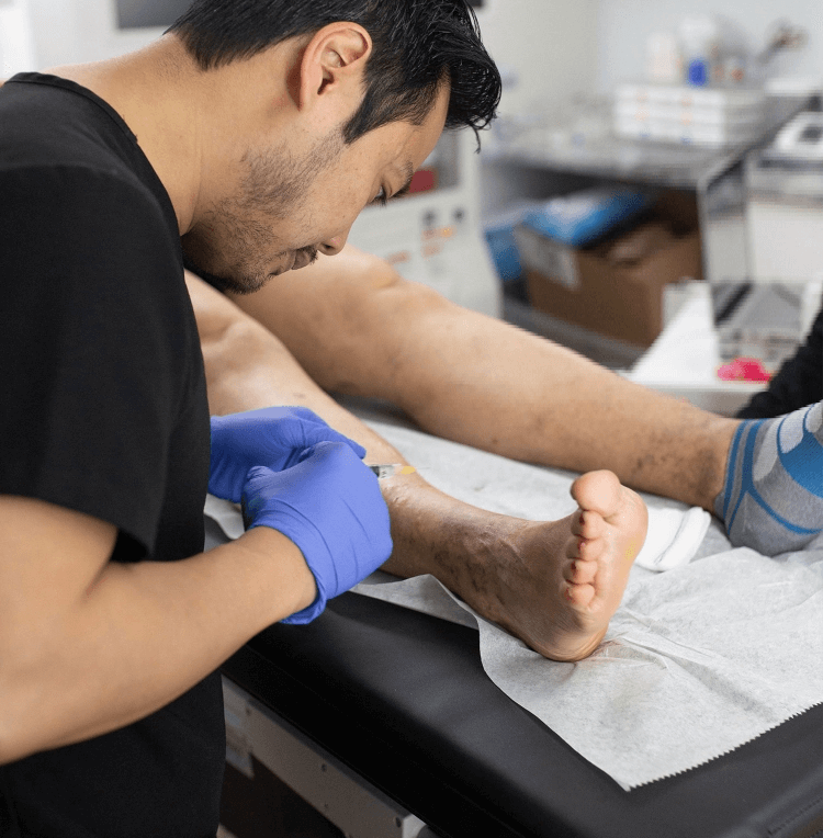 what do vein centers do