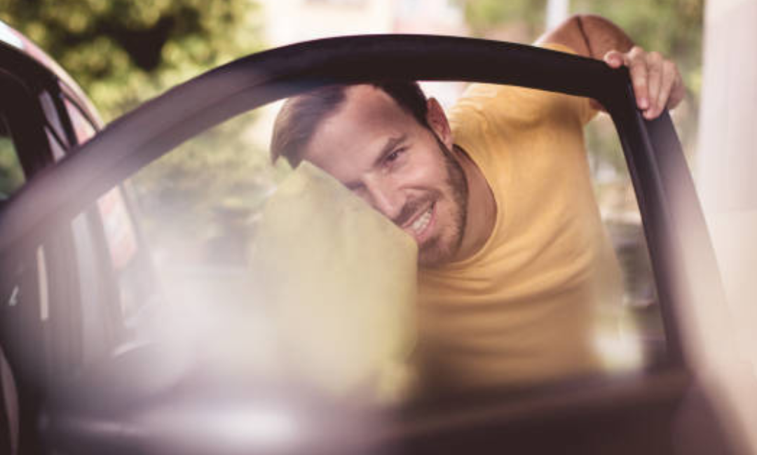 Is Your Car Window Stuck? Here’s What Might Be Causing the Problem