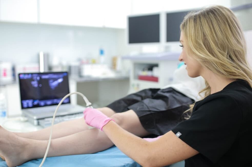 What Kind of Specialist Treats Varicose Veins