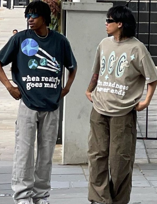 Broken Planet T-Shirt Outfit Ideas for Summer Looks